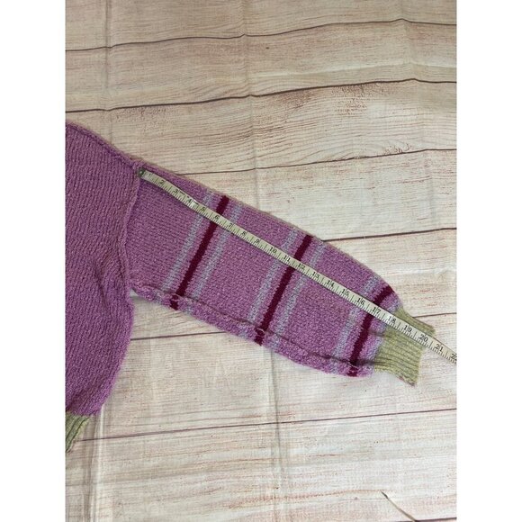 Urban Outfitters Women's Pink/Purple Notched V Neck Crop Sweater - Medium - Picture 10 of 13